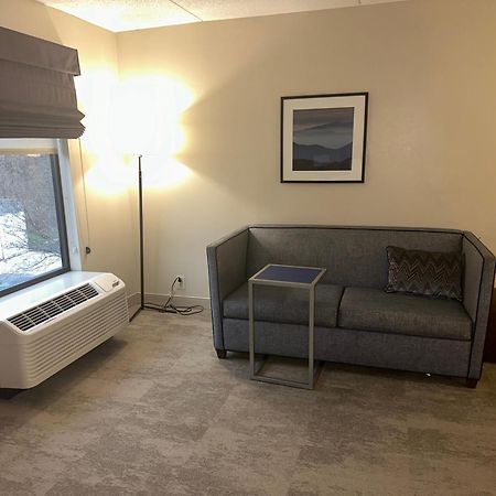 Hampton Inn Doylestown Warrington Extérieur photo