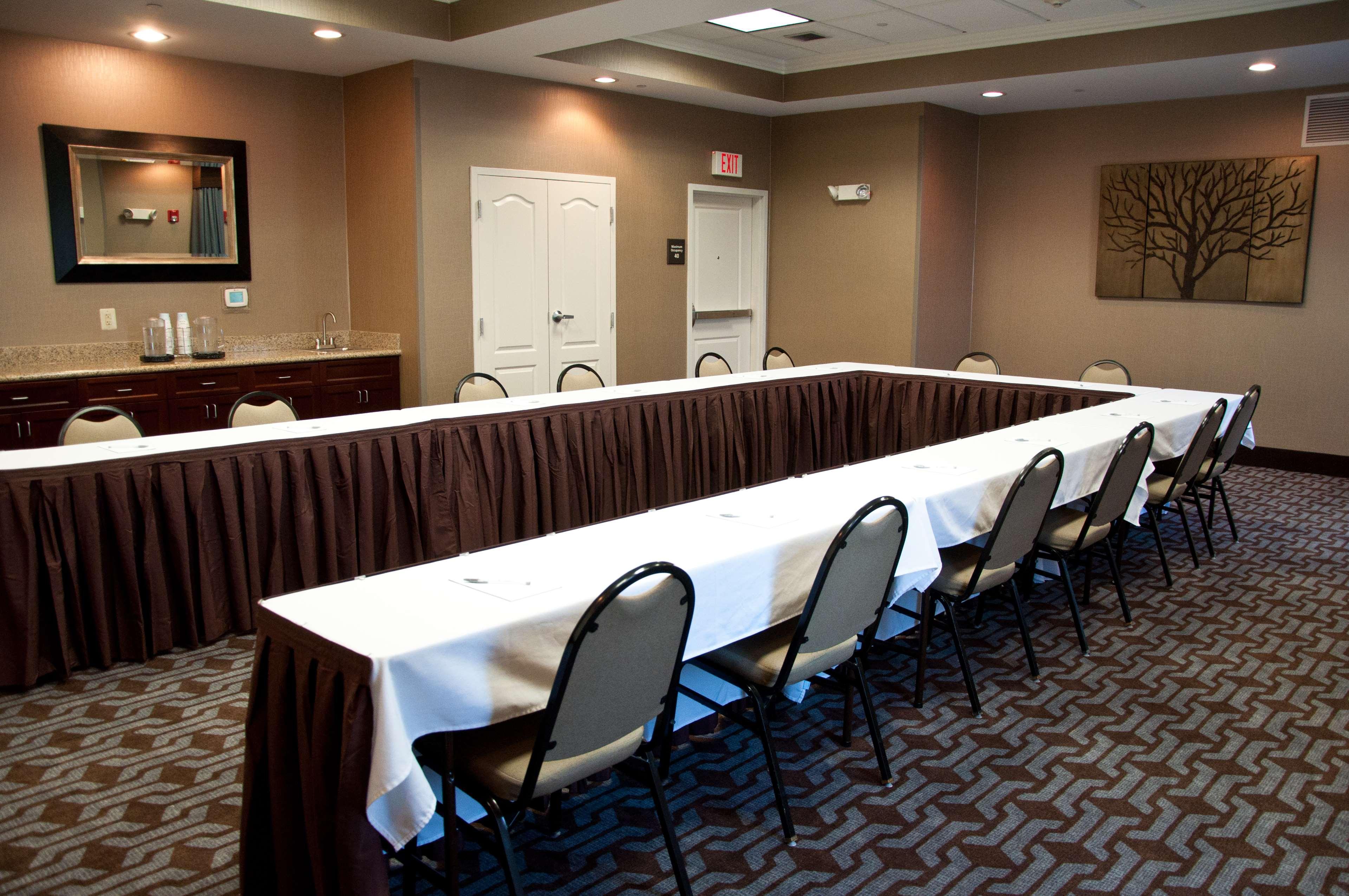 Hampton Inn Doylestown Warrington Extérieur photo