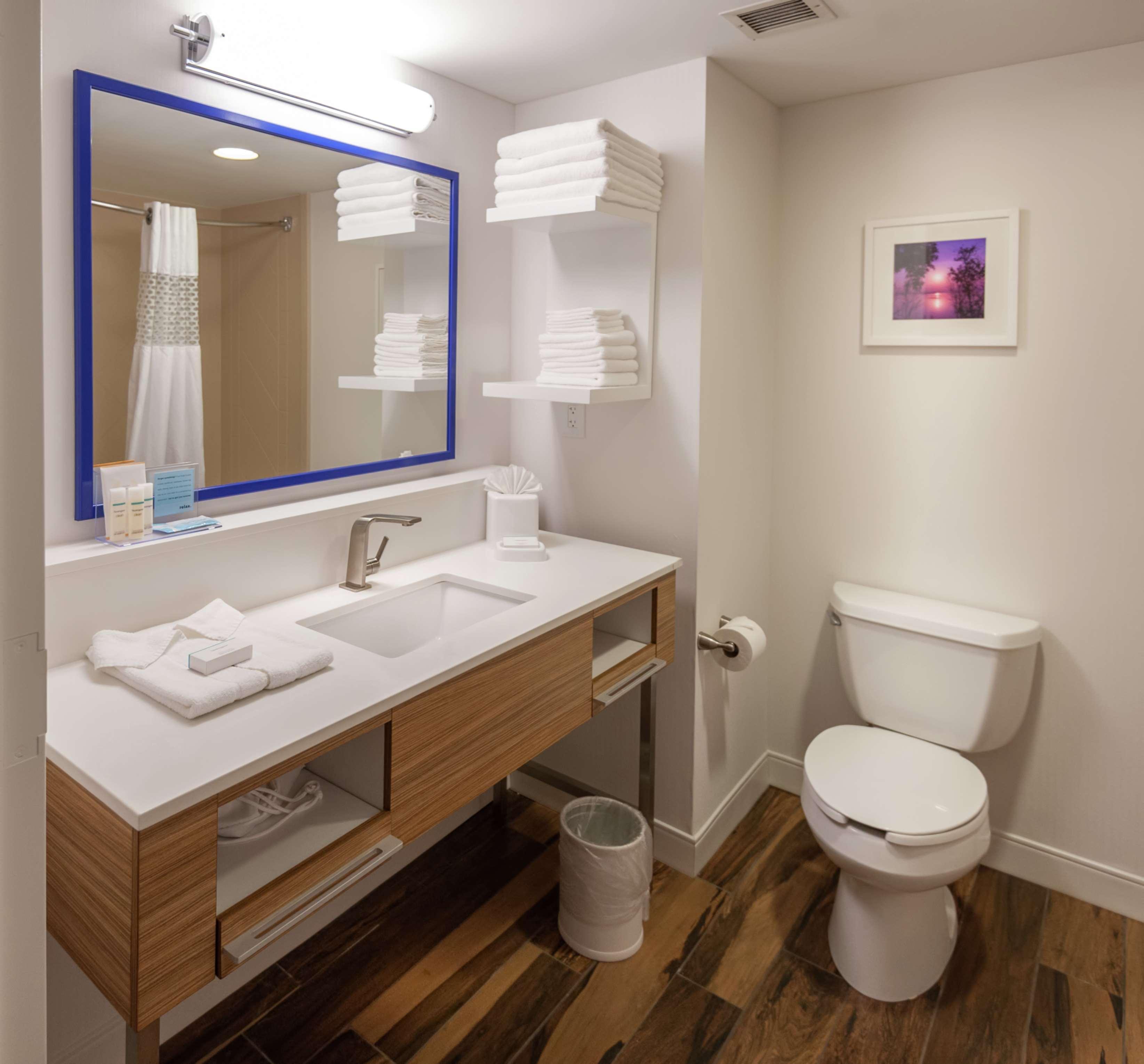 Hampton Inn Doylestown Warrington Extérieur photo